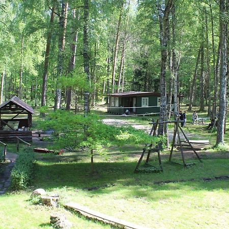 Asmonu Poilsiaviete Villa Kinty Екстериор снимка