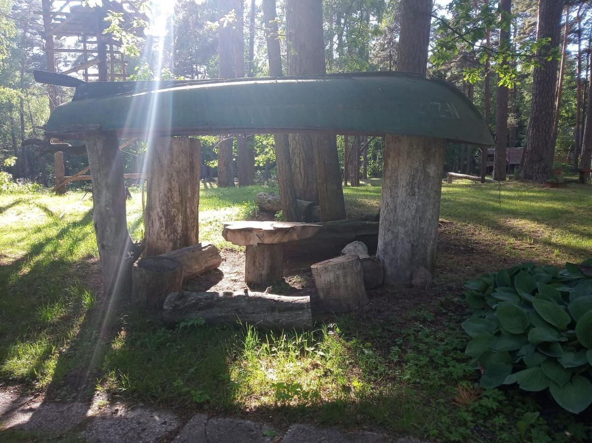 Asmonu Poilsiaviete Villa Kinty Екстериор снимка