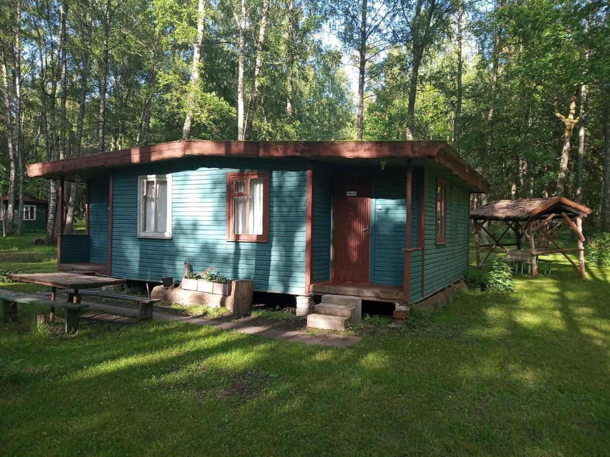 Asmonu Poilsiaviete Villa Kinty Екстериор снимка