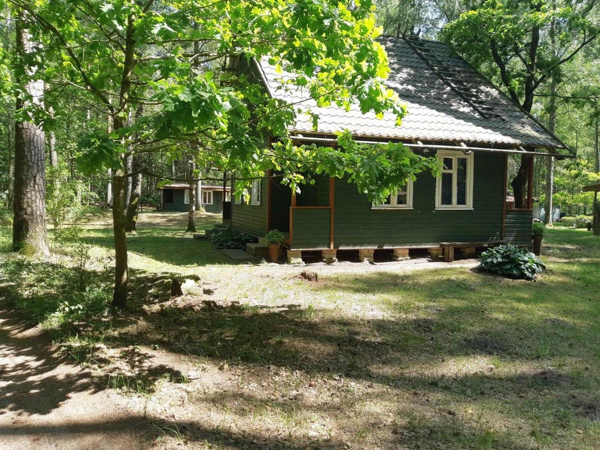 Asmonu Poilsiaviete Villa Kinty Екстериор снимка