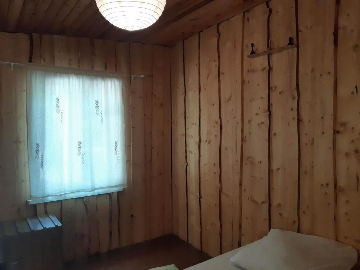 Asmonu Poilsiaviete Villa Kinty Екстериор снимка