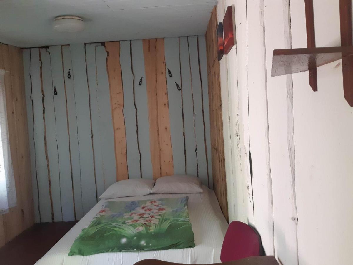 Asmonu Poilsiaviete Villa Kinty Екстериор снимка