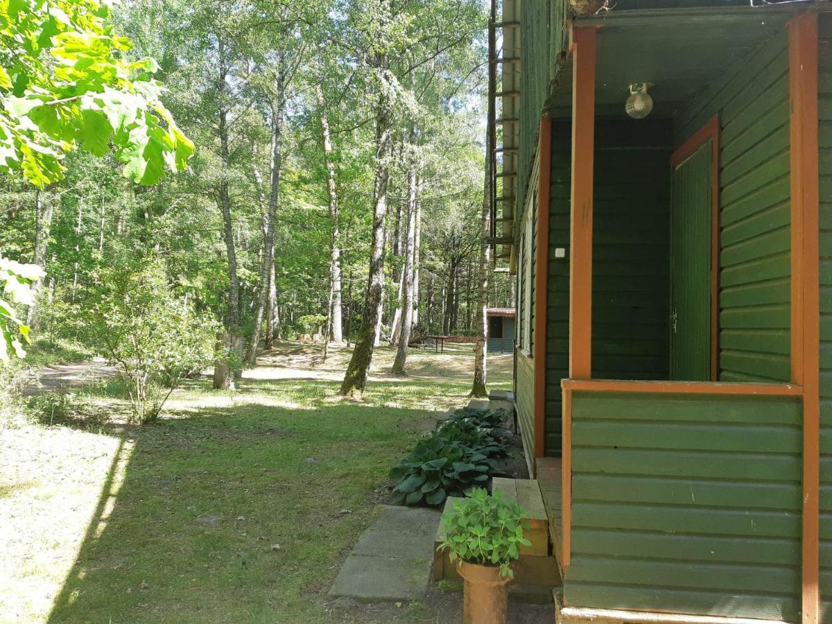 Asmonu Poilsiaviete Villa Kinty Екстериор снимка