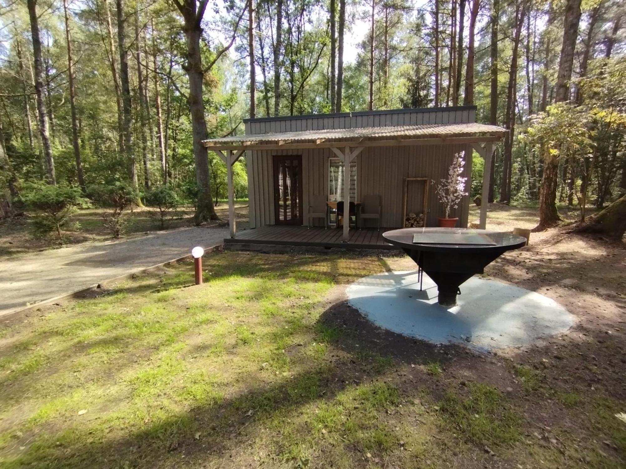 Asmonu Poilsiaviete Villa Kinty Екстериор снимка