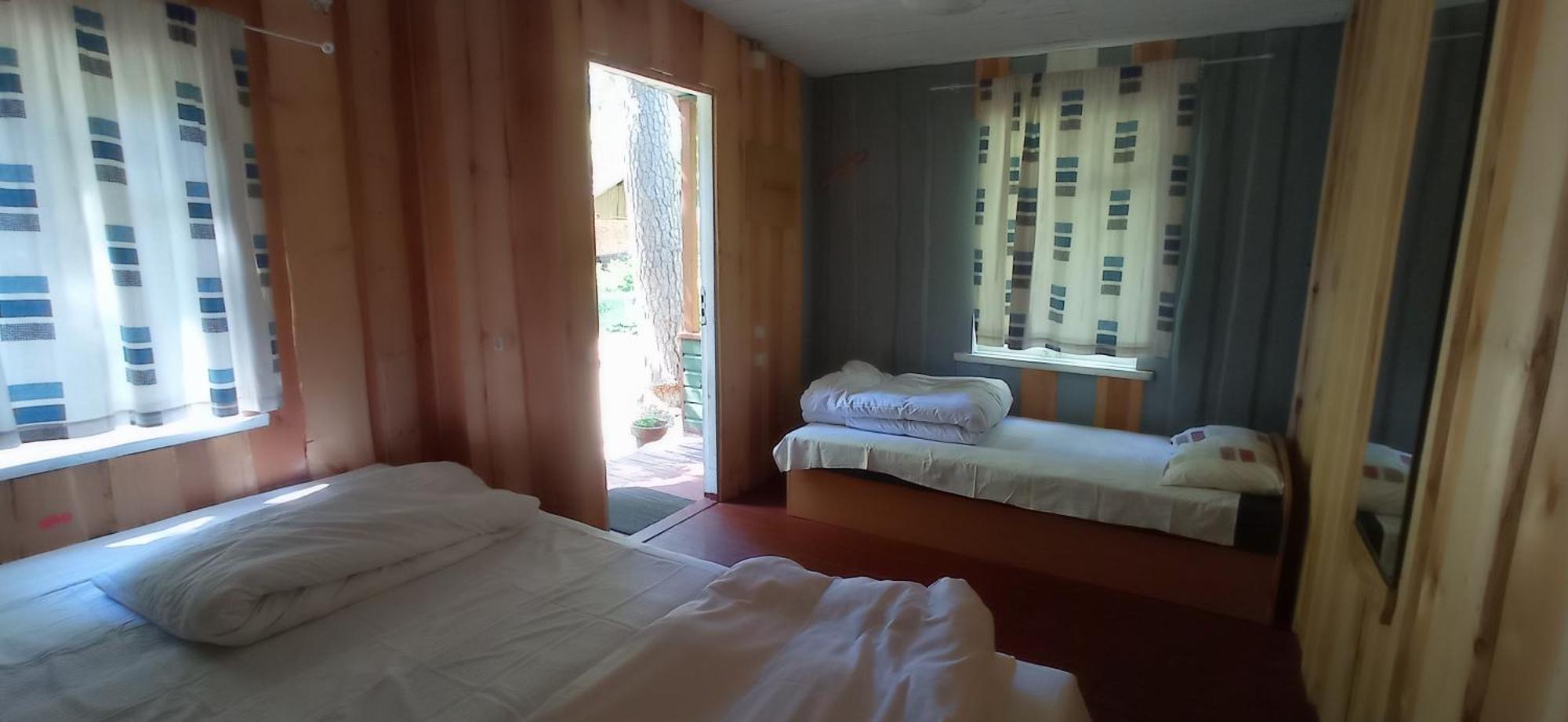 Asmonu Poilsiaviete Villa Kinty Екстериор снимка