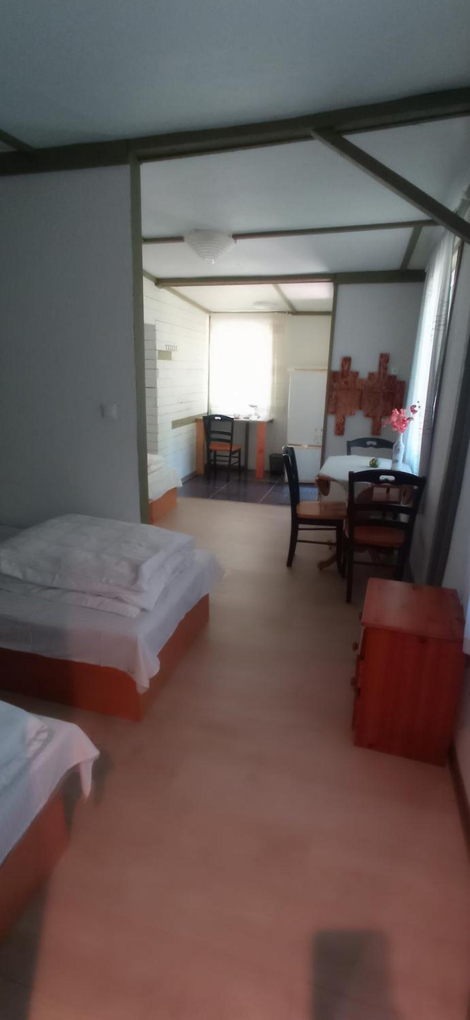 Asmonu Poilsiaviete Villa Kinty Екстериор снимка