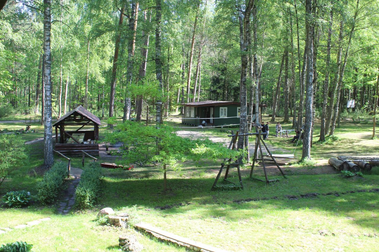 Asmonu Poilsiaviete Villa Kinty Екстериор снимка