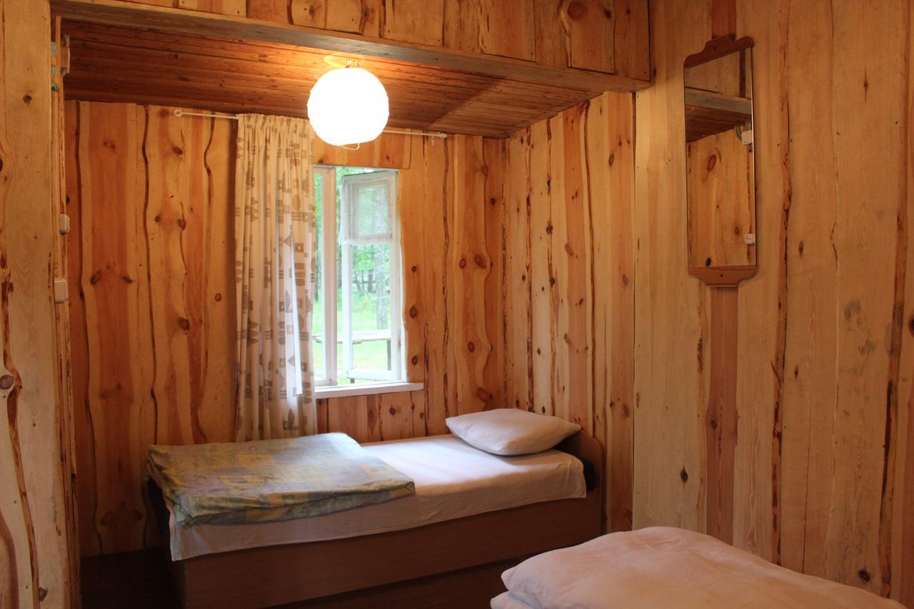 Asmonu Poilsiaviete Villa Kinty Екстериор снимка